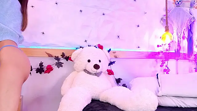 Sopphiaa Payton online show from 9, 10, 2025