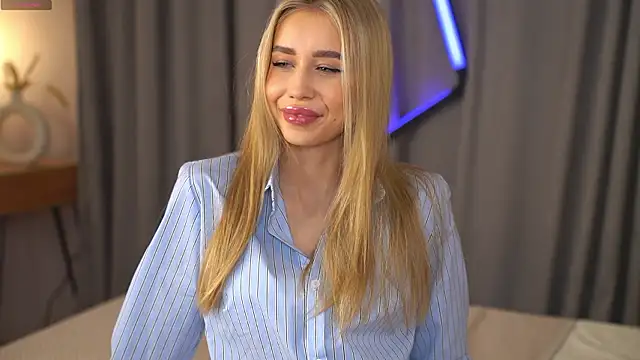  Spring Day  online show from 31, 3, 2026