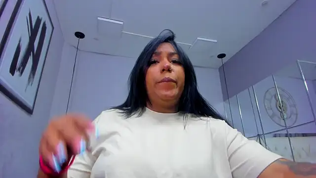 Snapshot of emma_purple_ chatting on 24, 10, 2025 emma purple online show from 24, 10, 2025