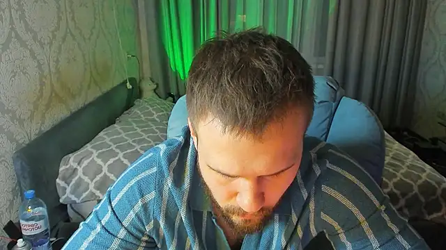 Vladik b online show from 9, 4, 2026