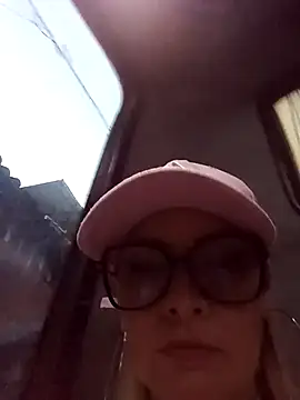 CandieGilson   online show from 4, 10, 2025