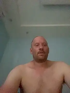 Snapshot of Krzysiekg123 chatting on 3, 10, 2025 Krzysiekg123 online show from 3, 10, 2025