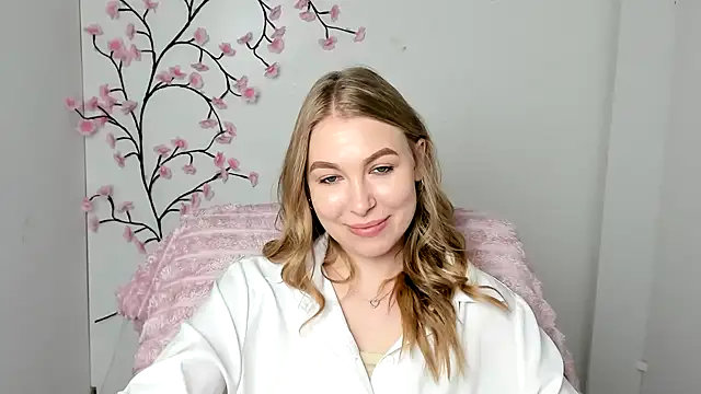 Snapshot of Dana_flowers chatting on 25, 7, 2026 Dana flowers online show from 25, 7, 2026
