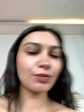 Snapshot of lunalovelee chatting on 6, 1, 2026 lunalovelee online show from 6, 1, 2026