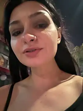 lunalovelee online show from 16, 7, 2026