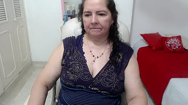 leonela 69 online show from 6, 6, 2026