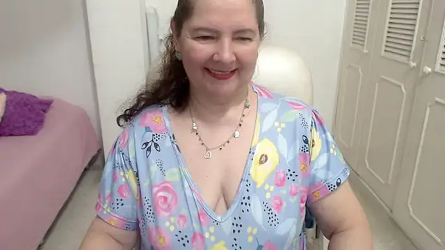 leonela 69 online show from 9, 7, 2026
