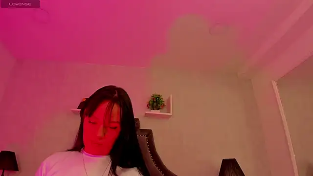 EmiliaRose  online show from 29, 11, 2025