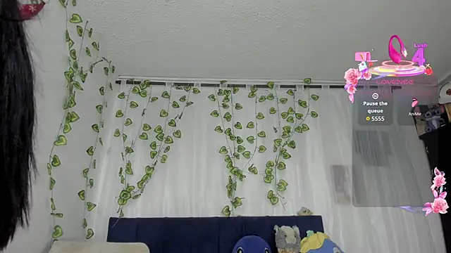 EmiliaRose  online show from 17, 6, 2026