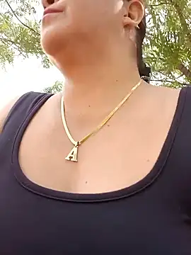 Snapshot of promiscuous-indecent-momm chatting on 12, 3, 2025 promiscuous-indecent-momm online show from 12, 3, 2025