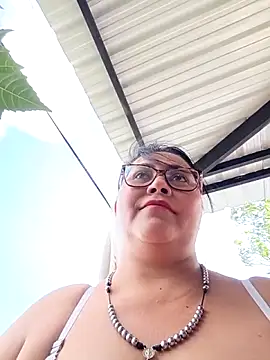 Snapshot of promiscuous-indecent-momm chatting on 14, 10, 2025 promiscuous-indecent-momm online show from 14, 10, 2025