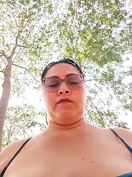 Snapshot of promiscuous-indecent-momm chatting on 13, 2, 2026 promiscuous-indecent-momm online show from 13, 2, 2026