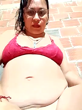 promiscuous-indecent-momm online show from 26, 4, 2026