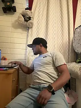 guajiro276565 online show from 4, 3, 2025