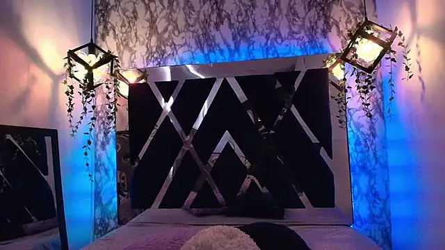 charlotte bluee online show from 25, 9, 2025