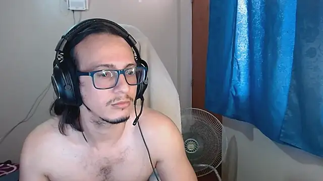 cholitohermoso online show from 8, 3, 2025