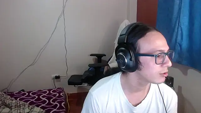 cholitohermoso online show from 12, 3, 2025