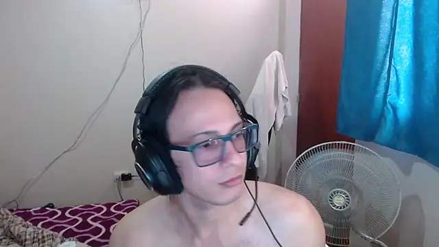 cholitohermoso online show from 12, 3, 2025