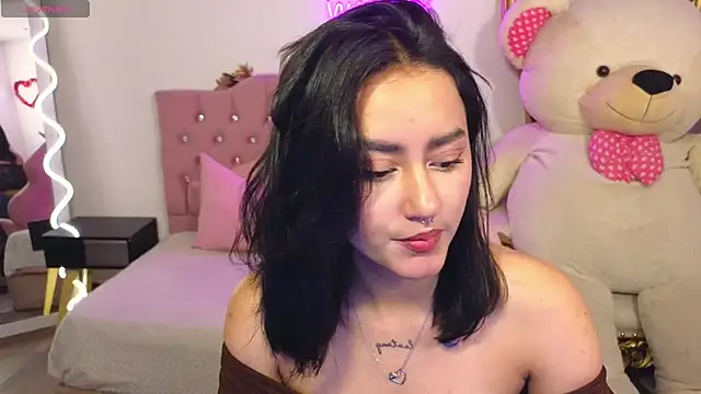 LUDO KITTY TAY online show from 6, 3, 2025