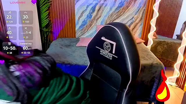 kristen tay online show from 26, 7, 2026