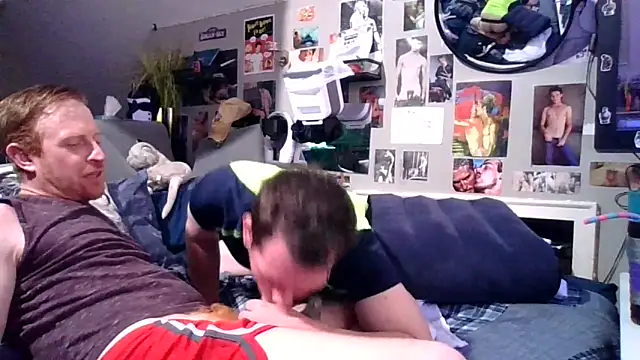 Snapshot of Sk00byJaXxX212 chatting on 13, 10, 2025 Sk00byJaXxX212 online show from 13, 10, 2025