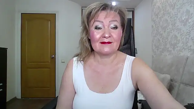 Victoria secrets  online show from 5, 10, 2025