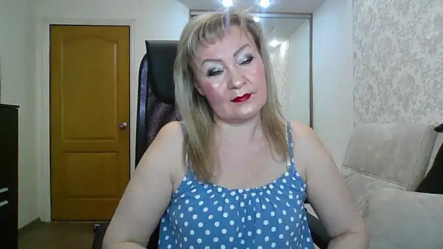 Victoria secrets  online show from 24, 11, 2025