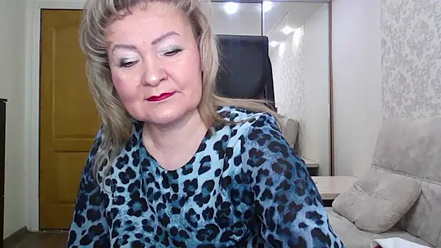 Victoria secrets  online show from 4, 2, 2026