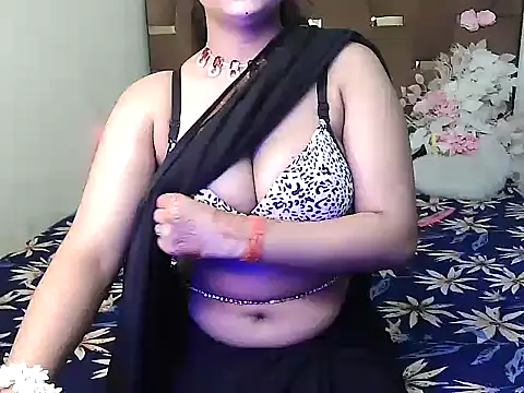 megancatluna online show from 3, 10, 2025