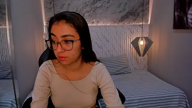 lucelly 15 online show from 11, 3, 2025