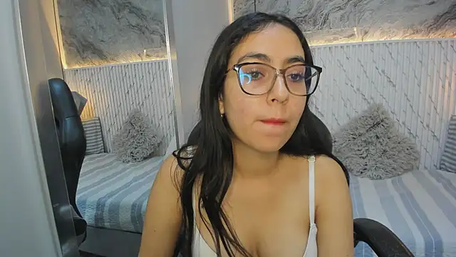 lucelly 15 online show from 25, 11, 2025