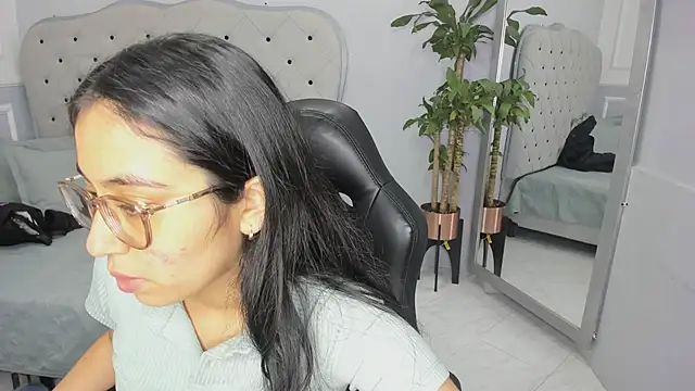 lucelly 15 online show from 22, 2, 2026