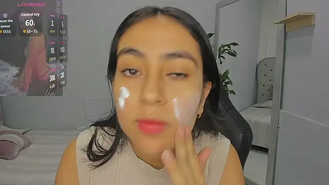 lucelly 15 online show from 4, 3, 2026