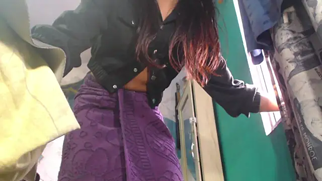 Snapshot of Gaby-sexy chatting on 8, 7, 2026 Gaby-sexy online show from 8, 7, 2026