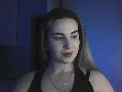 Snapshot of GoddessTenderness chatting on 14, 2, 2025 GoddessTenderness online show from 14, 2, 2025