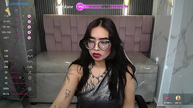 Snapshot of Anni_acker_b chatting on 10, 10, 2025 Anni acker b online show from 10, 10, 2025