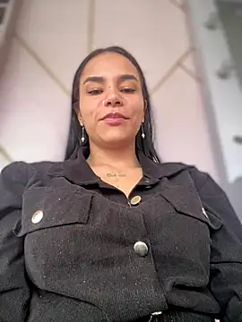 Snapshot of Naatalia chatting on 7, 10, 2025 Naatalia online show from 7, 10, 2025