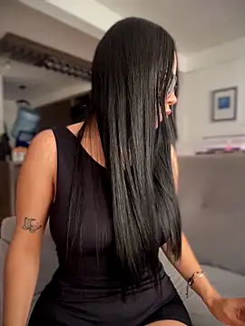 Naatalia online show from 13, 3, 2026