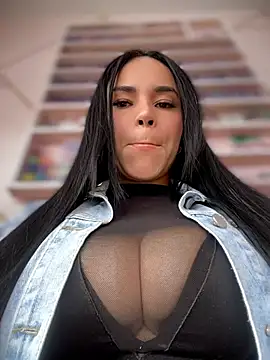 Naatalia online show from 6, 6, 2026