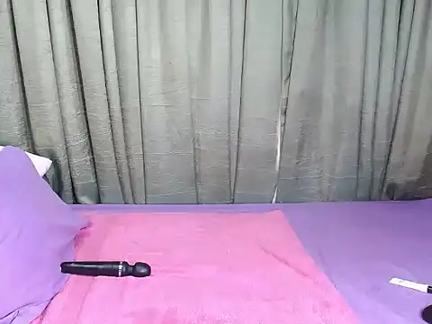 Snapshot of FunHotAssx97 chatting on 25, 2, 2025 FunHotAssx97 online show from 25, 2, 2025