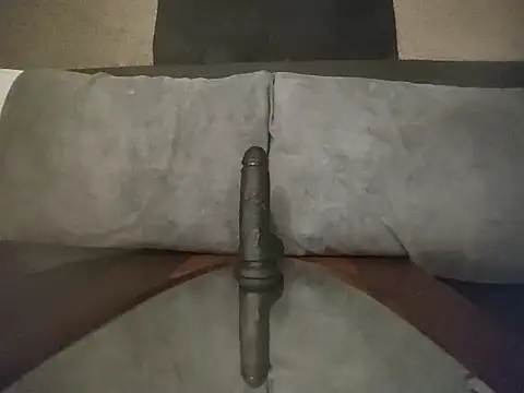 Snapshot of MystiqueRider chatting on 6, 3, 2025 MystiqueRider online show from 6, 3, 2025