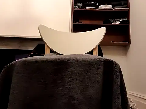 Snapshot of MystiqueRider chatting on 3, 10, 2025 MystiqueRider online show from 3, 10, 2025