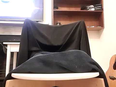 Snapshot of MystiqueRider chatting on 8, 10, 2025 MystiqueRider online show from 8, 10, 2025