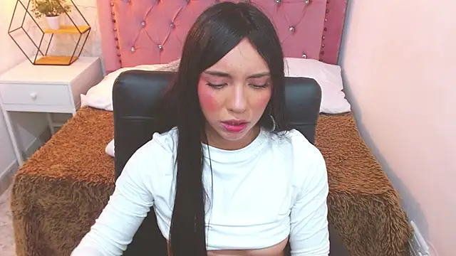 camilah tk online show from 4, 10, 2025