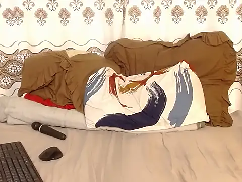 Karishma99  online show from 24, 4, 2026