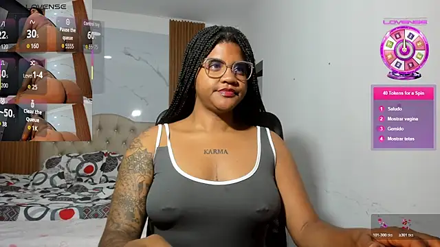 Snapshot of ZahraRose chatting on 10, 6, 2026 ZahraRose online show from 10, 6, 2026