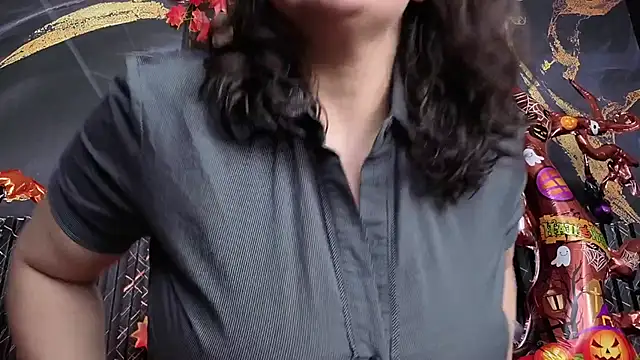 AmandaKovich online show from 28, 10, 2025