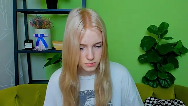 EdlaHewell online show from 17, 2, 2025