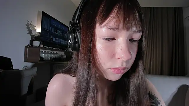 Sindy Juxx online show from 14, 4, 2026