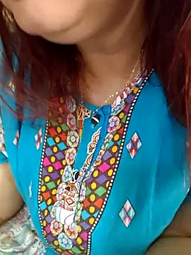 Loly2025 online show from 26, 4, 2026